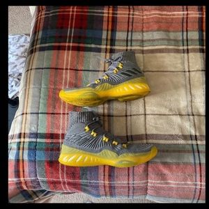 Adidas Crazy Explosive 2017 Primeknit Grey Yellow -Size Men’s 9